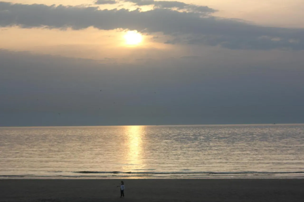 James Sun Beach Apartment Ostend 0*,  Belgium
