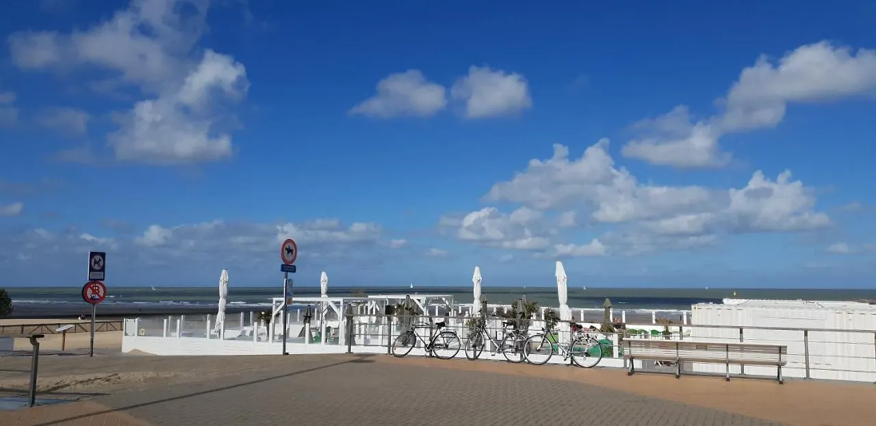 James Sun Beach Apartment Ostend Belgium
